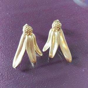 Madewell flower pedal earrings